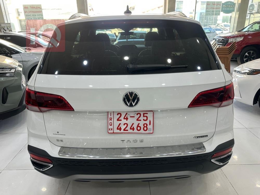 فولكسفاغن تاوس